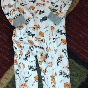 3 12 month Halloween sleepers